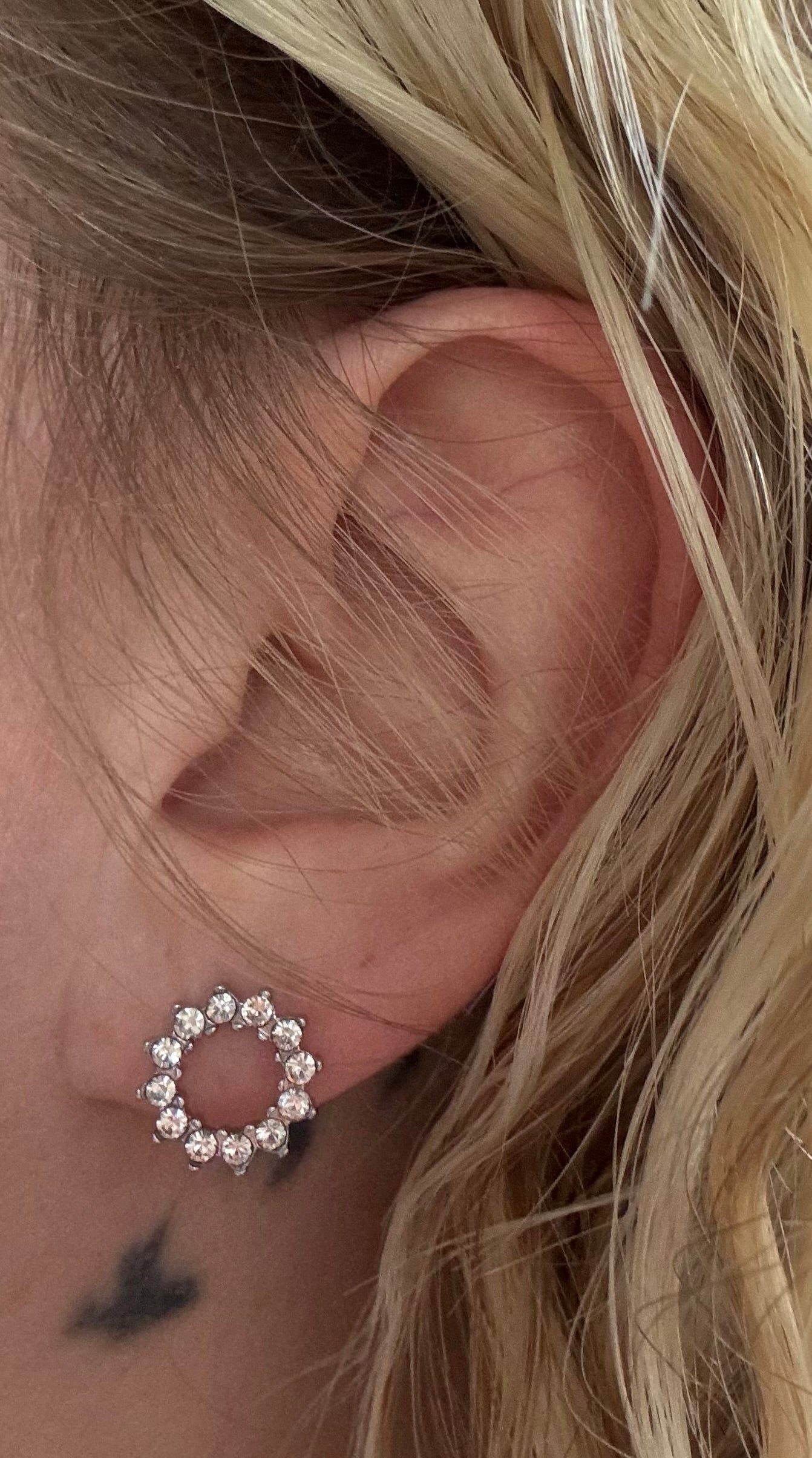 Boucle d’oreille ronde argenté